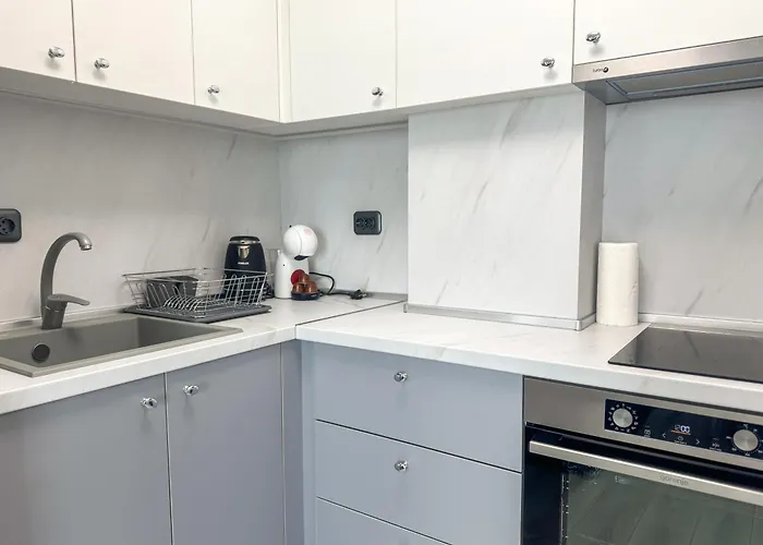 1br With Private Garage * Plovdiv