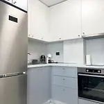 1br With Private Garage بلوفديف